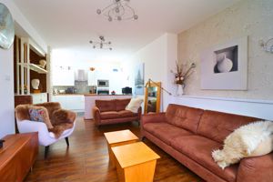 Photo 15- click for photo gallery